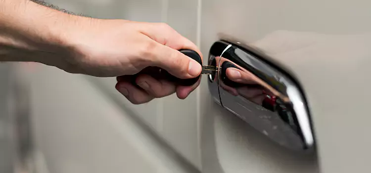 Why Choose Our Auto Locksmith Team in Savannah, GA?